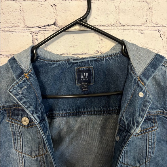 GAP Women's Blue Jean Jacket with Hood Size M - Picture 3 of 5